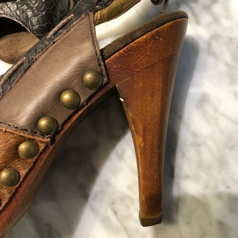 Peep toe slingbacks - Picture 3 of 6